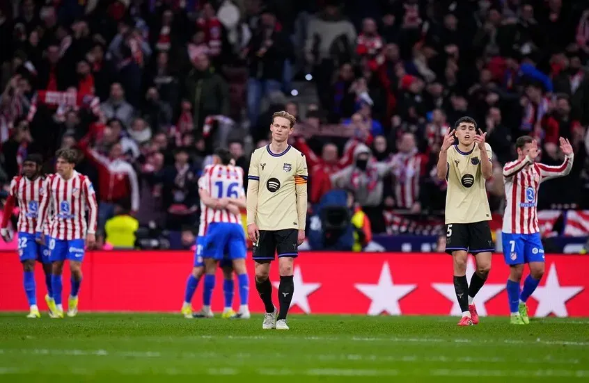 أتلتيكو مدريد وبرشلونه