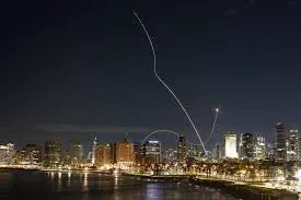 طهران تتوعد بالاستمرار.. إيران: لن نتراجع عن مواجهة أمريكا وإسرائيل