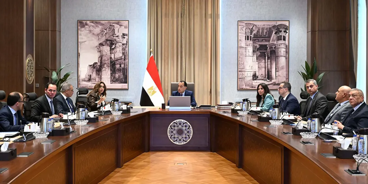 اجتماع مجلس الوزراء الجديد