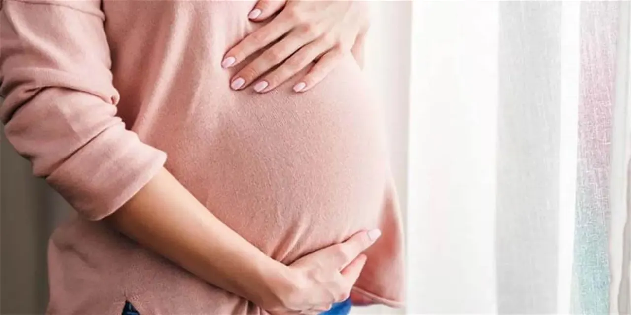 نصائح للحامل أثناء صيام رمضان للحفاظ على صحتها وصحة الجنين