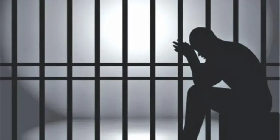 السجن 15 عامًا لعامل بتهمة الشروع في قتل شخص بسوهاج بسبب خلافات