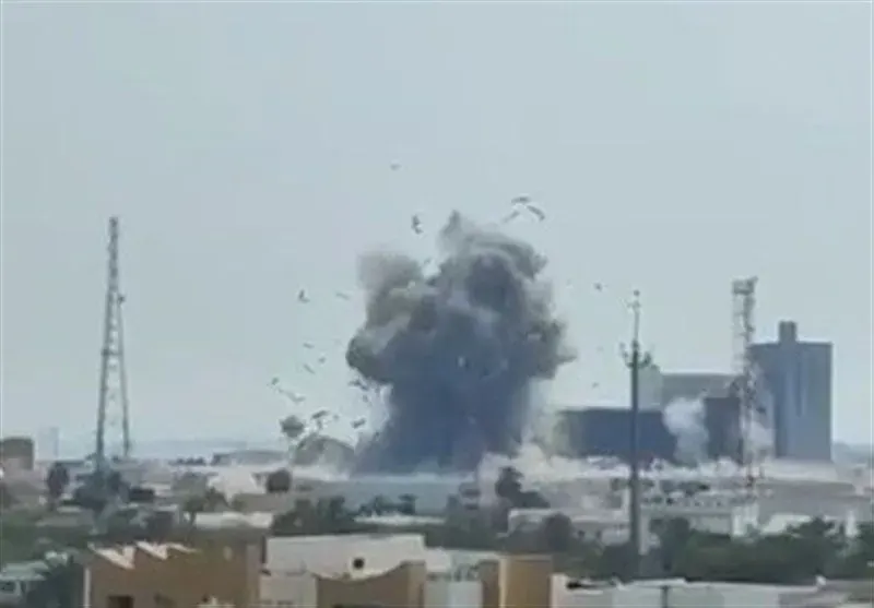 قصف قاعدة امريكية بالخليح