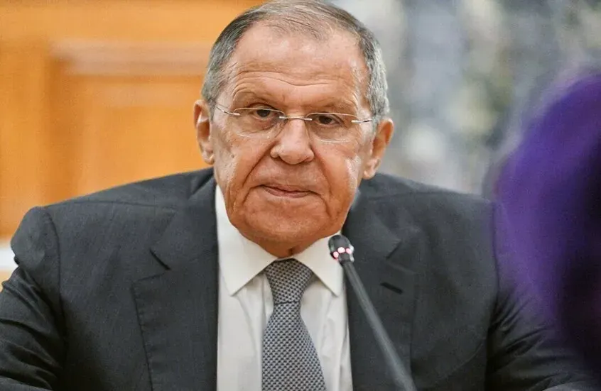 لافروف.