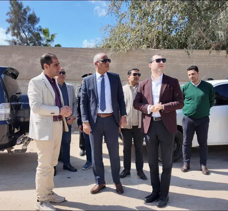 محافظ كفر الشيخ يتفقد كوبري سخا.