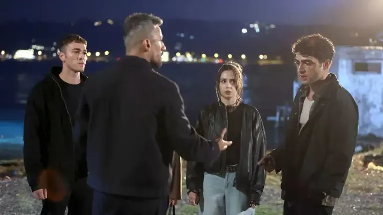 مسلسل إسطنبول رأسًا على عقب الحلقة 18.. أوزاي يخطط للانتقام من أمير