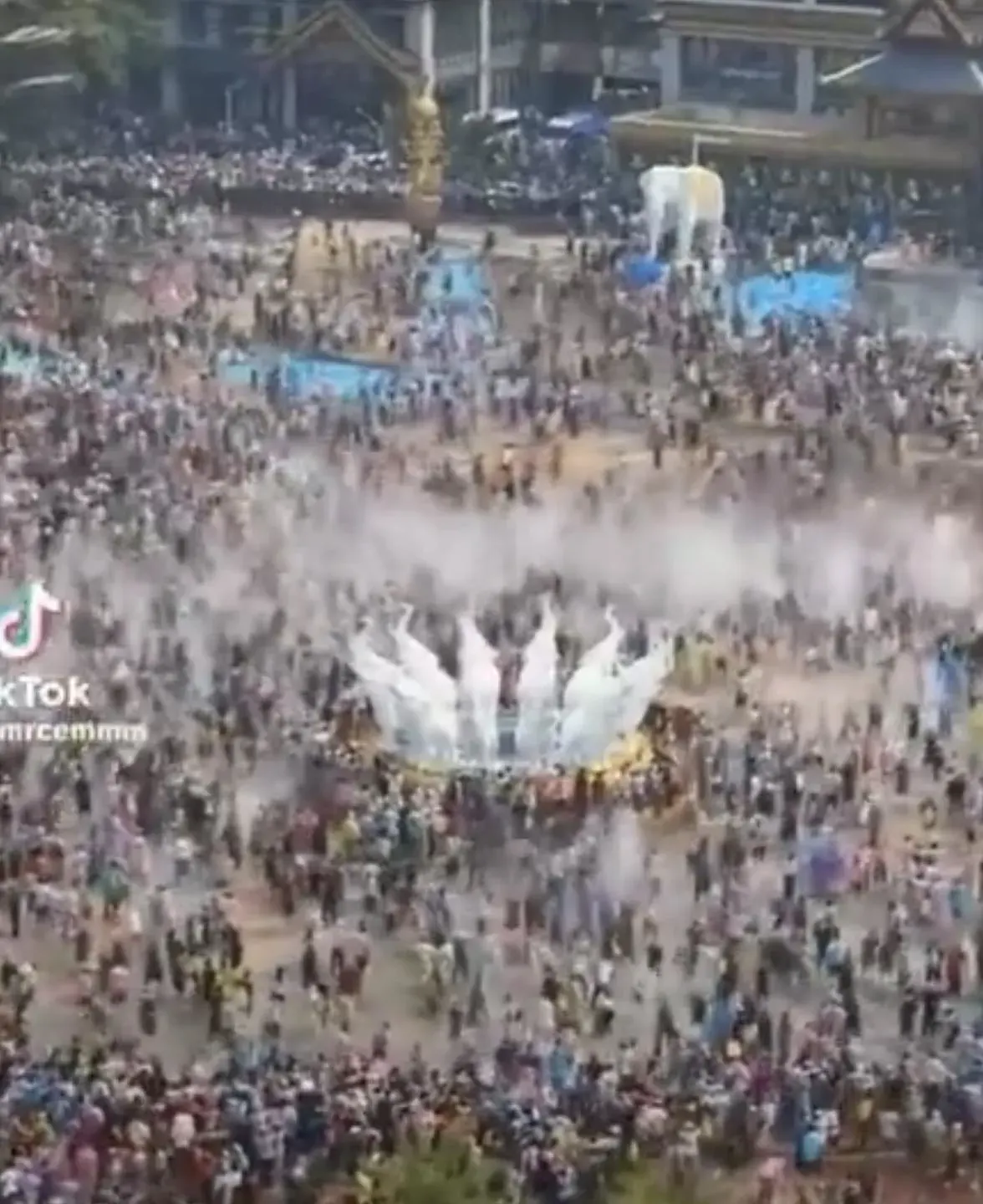مهرجان الموت