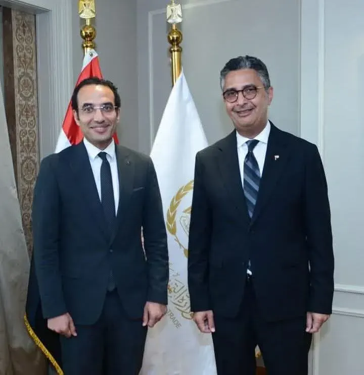وزير التموين واحمد كمال