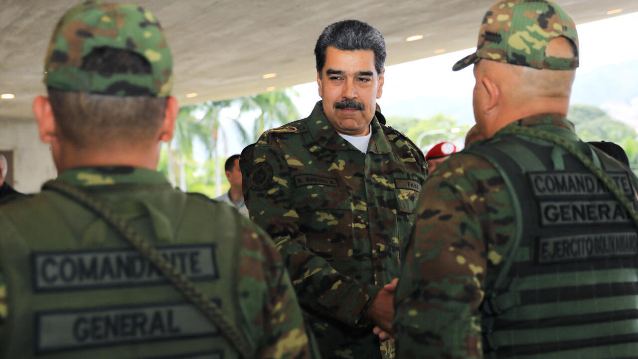 فنزويلا: مادورو يلوح بفرض حالة الطوارئ تحسبا لـ"عدوان" أمريكي بعد ضربات في  الكاريبي