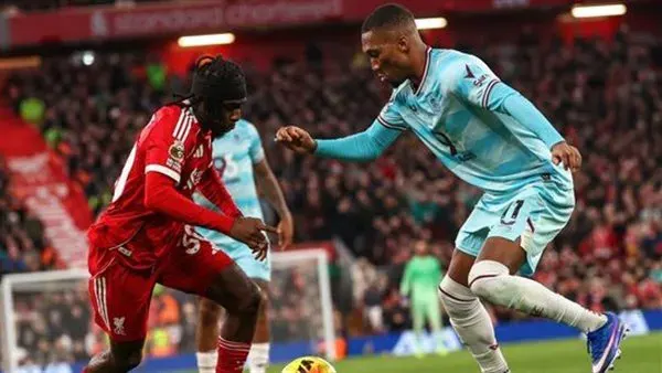 موعد مباراة ليفربول ونيوكاسل والقنوات الناقلة بمشاركة محمد صلاح في الدوري الإنجليزي