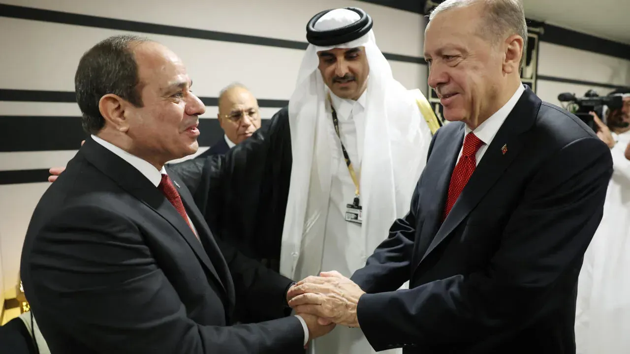 أردوغان والسيسي يتفقان على رفع مستوى العلاقات الدبلوماسية وتبادل ...