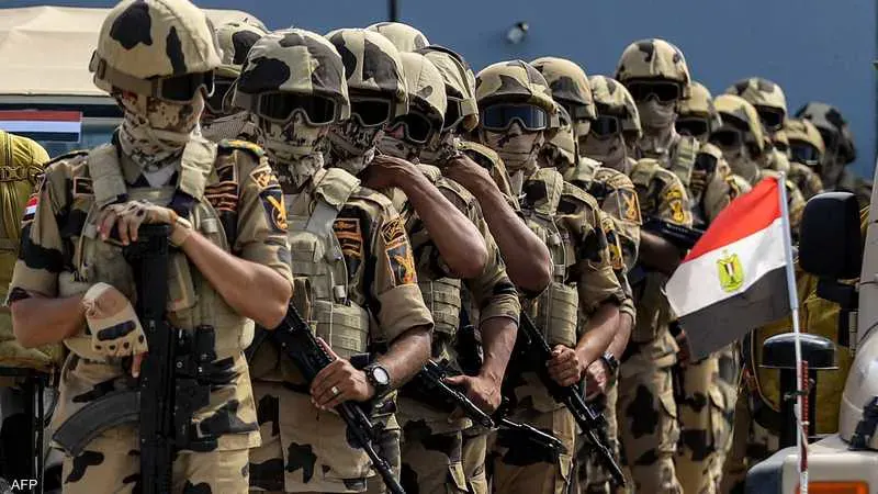 بيان مصري يكشف حقيقة انتشار القوات المسلحة في سيناء | سكاي نيوز عربية