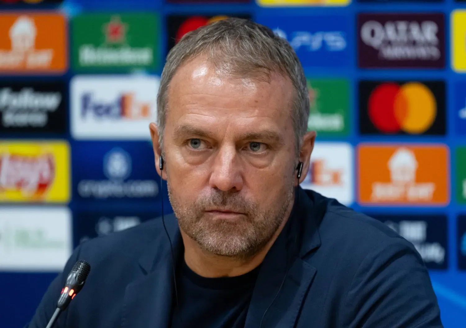 هانزي فليك يتحدث قبل مواجهة ريال أوفييدو