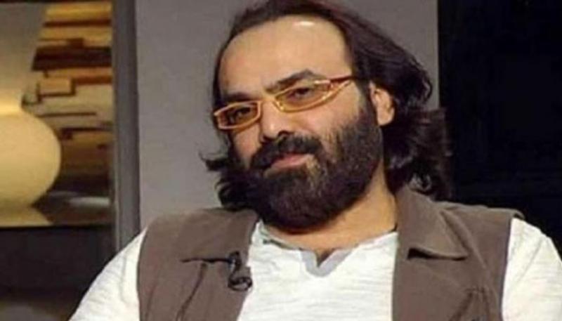 حريق كبير يلتهم شقة المطرب نادر أبو الليف في حدائق الأهرام (1) حريق كبير يلتهم شقة المطرب نادر أبو الليف في حدائق الأهرام (1)