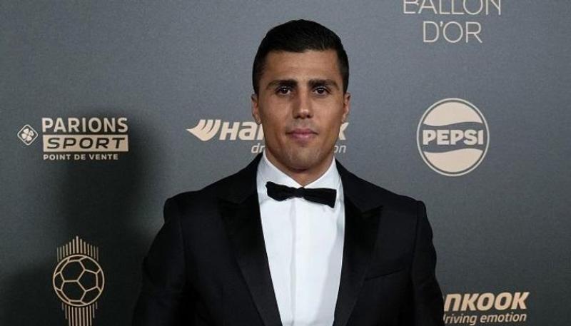 رودري يحقق الكرة الذهبية 2024