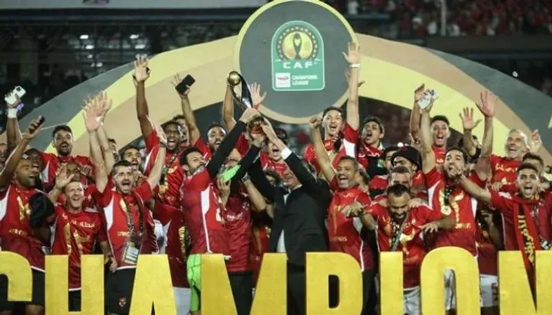 الاهلي يهزم العين الأماراتي بالثلاثة في كأس القارات للأندية (1) الاهلي يهزم العين الأماراتي بالثلاثة في كأس القارات للأندية (1)