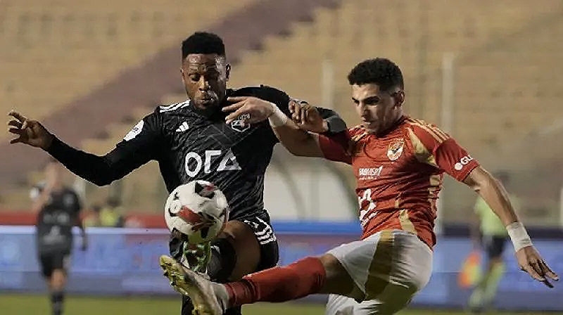 ميدو.. عدم احتساب ركلة جزاء لـ زد أمام الأهلي «فضيحة»