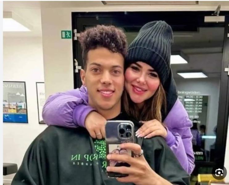 بأمر المحكمة :حبس إمام عاشور لاعب الأهلي المصري 6 أشهر