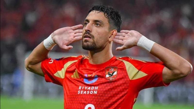 طاهر محمد طاهر يقود التشكيل المتوقع للأهلي في مواجهة الاتحاد السكندري