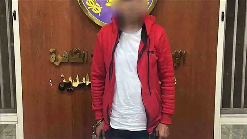 ”بانتحال صفة موظف” حبس متهم بالنصب علي المواطنين في عابدين