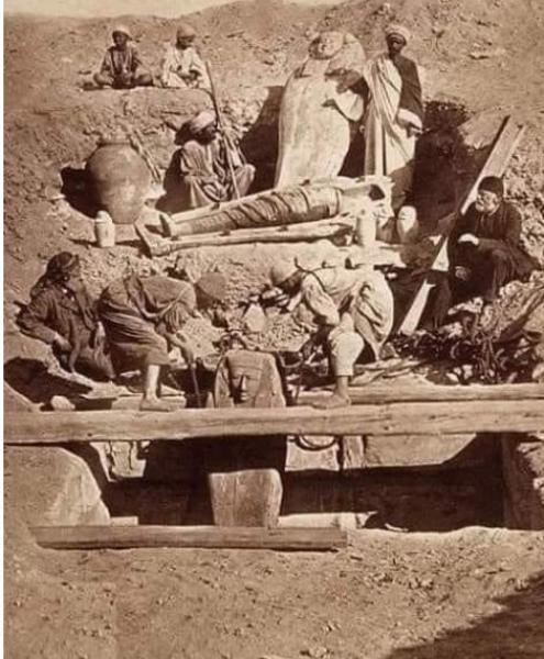 يالصدفة البحتة ماعز تائه تكشف اكبر كنز فرعوني بالأقصر - تفاصيل