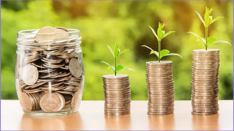 ”هتشغل فلوسك في البريد المصري ام البنوك” ما هو الفرق بين دفتر توفير البريد والحساب البنكي إيهما أنسب لادخار اموالك؟