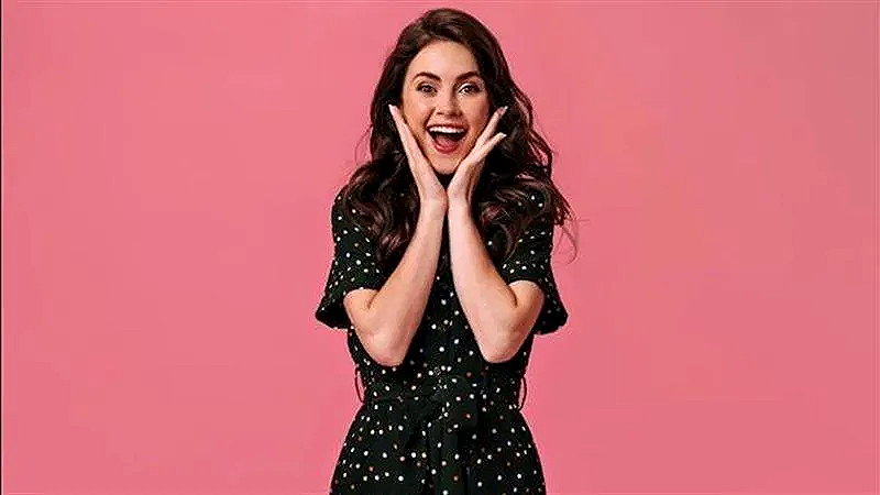 5 ابراج السعد اتكتبلهم في آخر شهر من ٢٠٢٤ فلوس وشهرة ونجاحات واخبار مفرحة فى الطريق اليهم