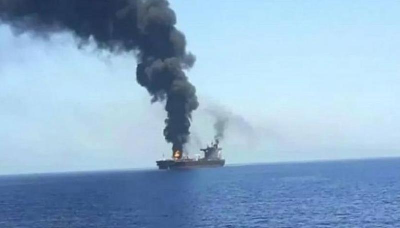 الحوثين بستهدفون سفن أمريكية في البحر العربي وخليج عدن بـ16 صاروخاً وطائرة مسيّرة