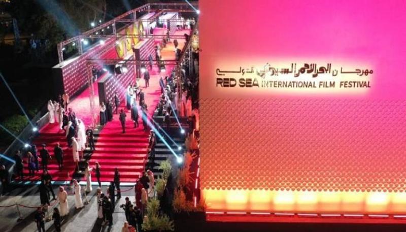 بمشاركة 120 فيلمًا من 81 دولة : أنطلاق مهرجان البحر الأحمر السينمائي 2024 ينطلق بجدة