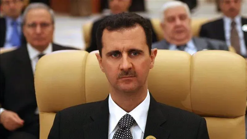 ”شعور بالقلق والخوف ونهب قصر بشار الاسد” الوضع الان فى سوريا بعد سقوط النظام وهروب الرئيس (1) ”شعور بالقلق والخوف ونهب قصر بشار الاسد” الوضع الان فى سوريا بعد سقوط النظام وهروب الرئيس (1)