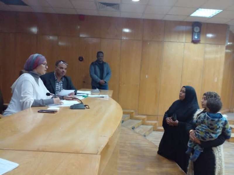 24 طلب وشكوى تبحثهم السكرتير المساعد بالأقصر خلال لقاء اليوم المفتوح