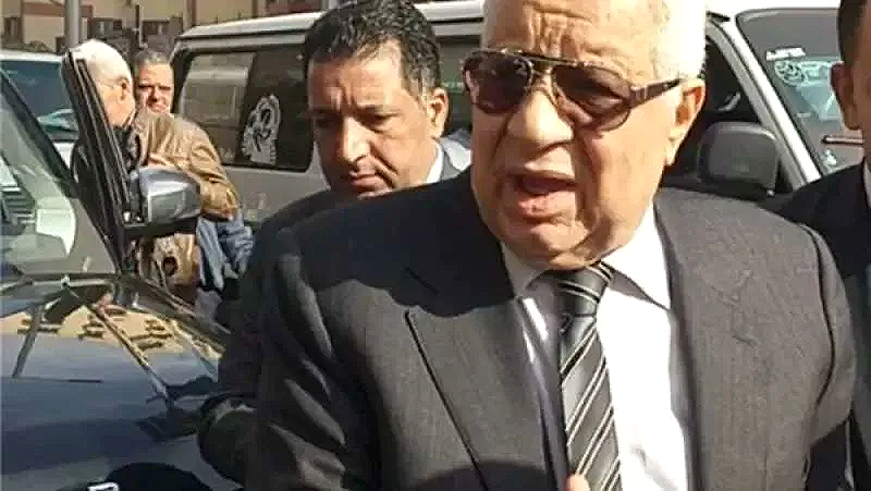 وصول مرتضى منصور المحكمة للدفاع عن عمر زهران في اتهامه بسرقة شليمار شربتلي