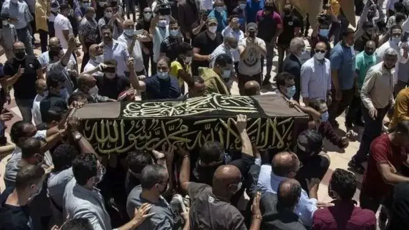 ”وفاة بطل فيلم جاءنا البيان التالي ومسلسل الخواجة عبد القادر منذ قليل” الموت يفجع الوسط الفني برحيل فنان قدير اليوم