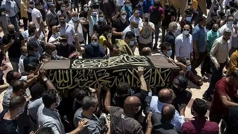 ”وفاة بطل فيلم جاءنا البيان التالي ومسلسل الخواجة عبد القادر منذ قليل” الموت يفجع الوسط الفني برحيل فنان قدير اليوم