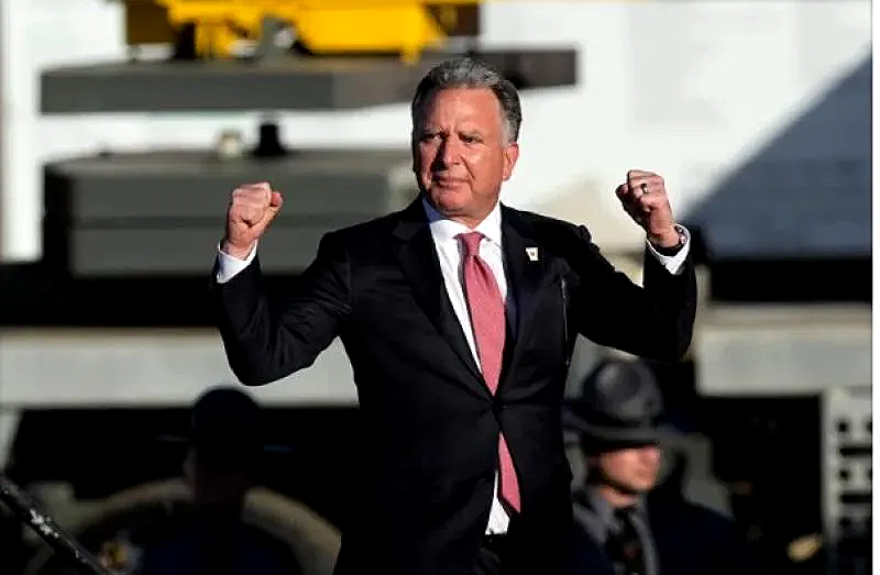 مبعوث ترامب في السعودية  مستثمر عقاري ...  ورحلة البحث عن صفقة كبري - التفاصيل كاملة