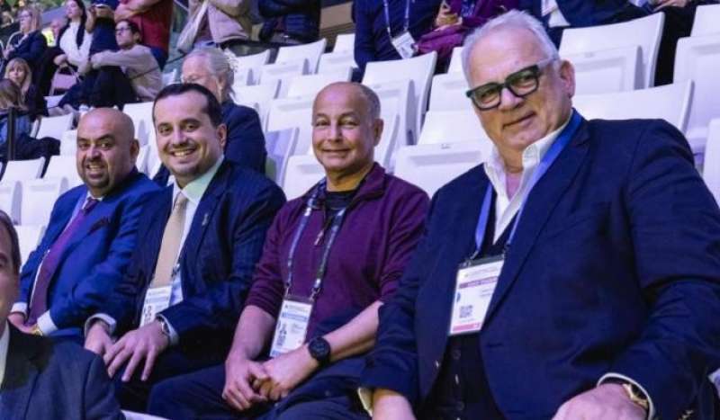 البدر يشيد بفوز السعودية والمغرب بتنظيم المونديال ويبحث تطوير الألعاب المائية