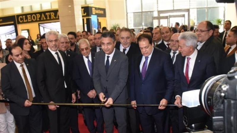 ”الغرف التجارية”.. إنتاج مصر من الذهب تجاوز 15.8 مليون طن سنويًا وخطط للتوسع بمناطق جديدة