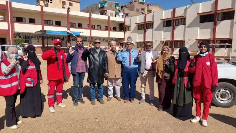 تنسيقاً بين جميع الجهات في محافظة سوهاج للمشاركة في مبادرة كن كن مستعداً