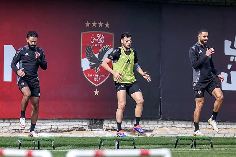 ”دوري أبطال أفريقيا” تقسمية قوية في تدريبات الأهلي استعدادا لمواجهة شباب بلوزداد