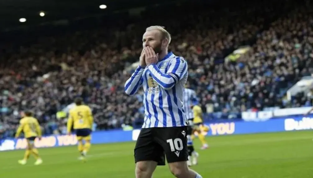 شاهد فيديو : لاعب انجليزي مغمور يسجل  هدف القرن