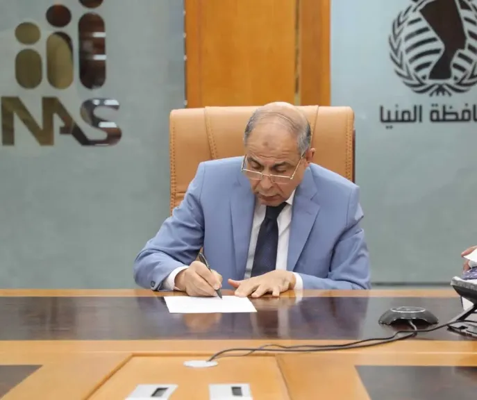 محافظ المنيا يُجري حركة تنقلات لتعزيز كفاءة الجهاز التنفيذي وتحسين الخدمات