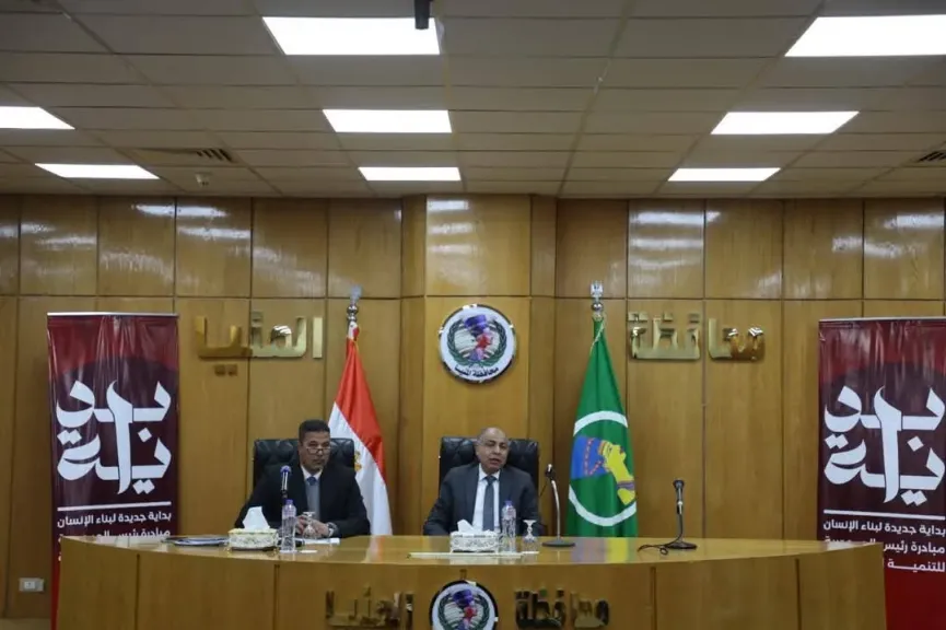 محافظ المنيا: حملات مكثفة لتنظيم الإعلانات والحفاظ على المال العام