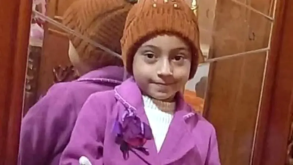 مأساة في الفيوم: وفاة طفلة إثر سقوطها من سطح منزلها