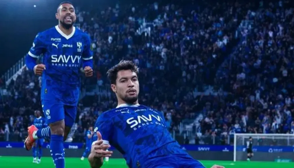 ماركوس ليوناردو يقود الهلال لفوز ساحق ويصبح هداف الفريق منذ انضمامه