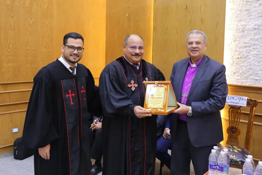 رئيس الطائفة الإنجيلية يشهد من المنيا تنصيب قساوسة ورسامة شيوخ وشمامسة