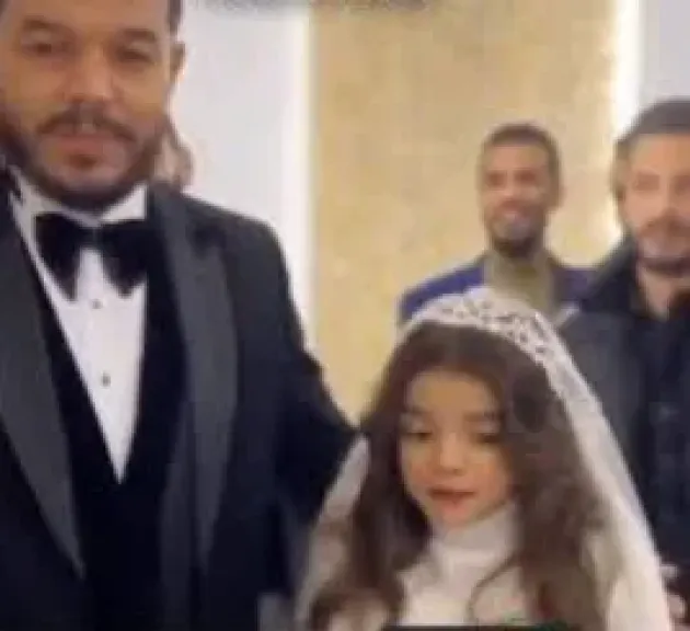 شاهد :حفل زفاف طفلة عمرها 9 سنوات لرجل ثلاثيني في ليبيا