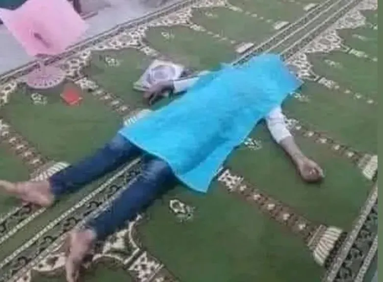 وفاة طالب ثانوية عامة أثناء قراءة القرآن في مسجد ببورسعيد.. مشهد مؤثر يهز القلوب