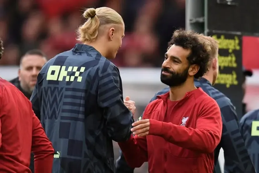 محمد صلاح يقترب من توديع ليفربول: تجديد عقد هالاند يغير قواعد اللعبة