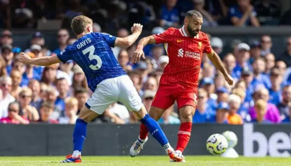 ليفربول يسعى لتعزيز الصدارة بمواجهة إبسويتش تاون في الدوري الإنجليزي الممتاز 2025 (1) ليفربول يسعى لتعزيز الصدارة بمواجهة إبسويتش تاون في الدوري الإنجليزي الممتاز 2025 (1)