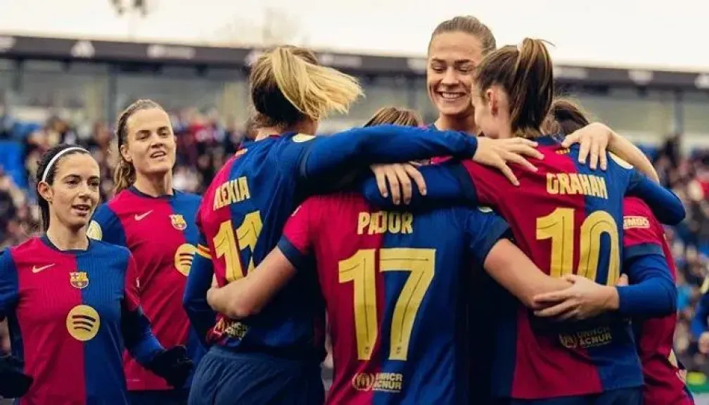 برشلونة يهيمن على الكلاسيكو: انتصارات ساحقة لسيدت برشلونة على ريال مدريد في موسم 2025 (1) برشلونة يهيمن على الكلاسيكو: انتصارات ساحقة لسيدت برشلونة على ريال مدريد في موسم 2025 (1)