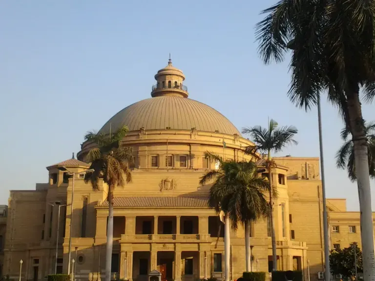 اختبارات المخدرات في الجامعات المصرية: جدل واسع حول الإجراء الجديد (1) اختبارات المخدرات في الجامعات المصرية: جدل واسع حول الإجراء الجديد (1)